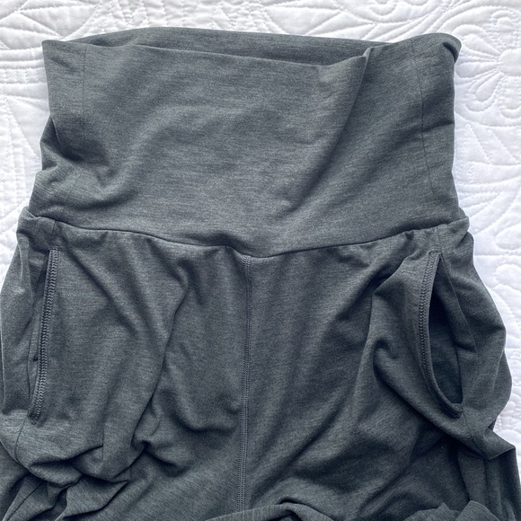 aerie Joggers w/Pockets & Fold Down Waist Sz XS - Picture 3 of 5